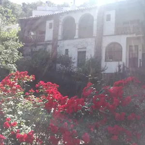 Сasa de vacaciones Casita Con Chimenea Y Apartamento En Entorno Rural Idílico, Aracena
